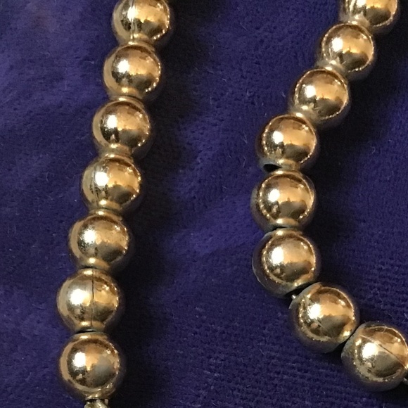 Monet Vintage Gold Tone Bead Necklace 15” Adjustable - Picture 6 of 11
